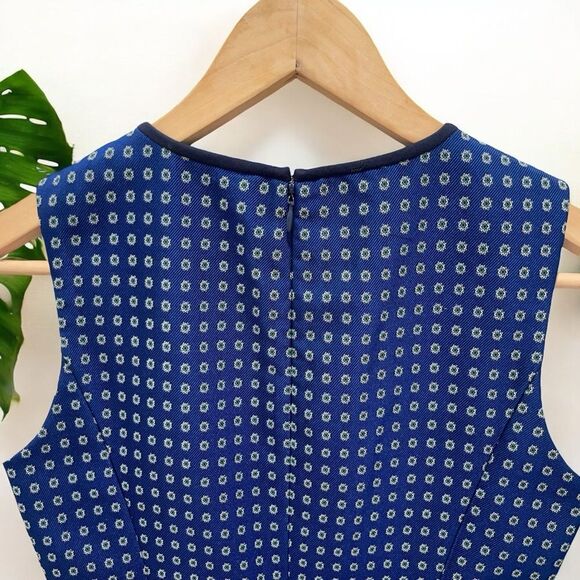 ๐ J. Crew Paneled Sheath Dress in Navy Blue Foulard Print - Picture 6 of 11